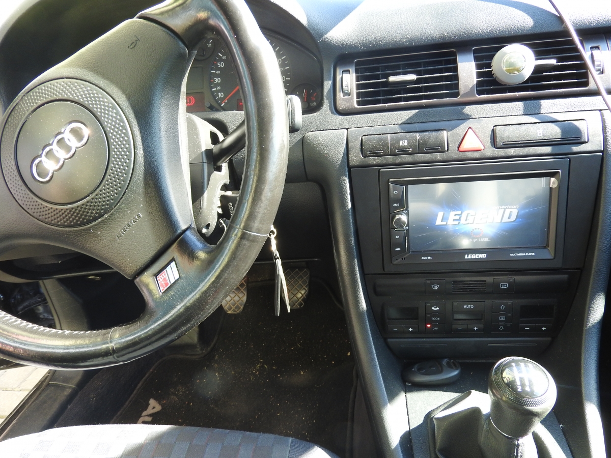 Audi A6.jpg